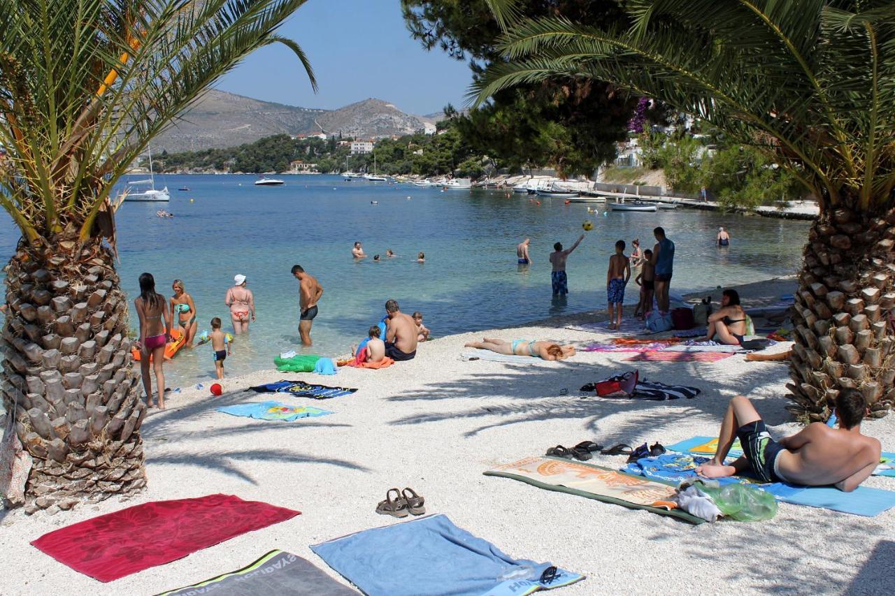 Apartments By The Sea Trogir - 15011 エクステリア 写真