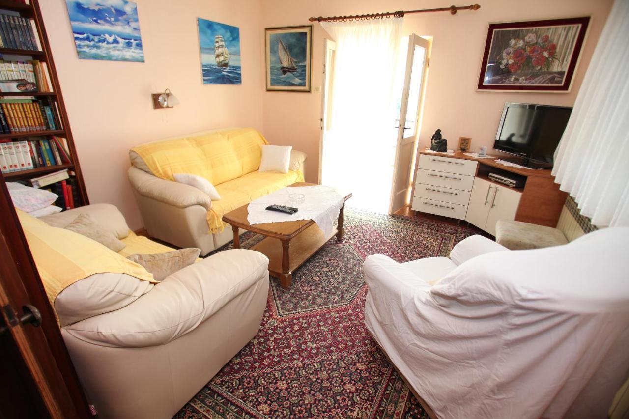 Apartments By The Sea Trogir - 15011 エクステリア 写真