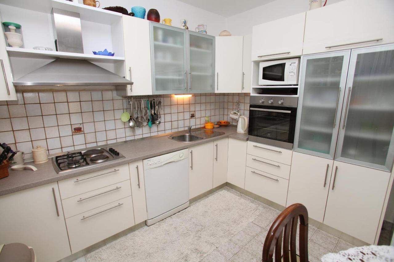 Apartments By The Sea Trogir - 15011 エクステリア 写真